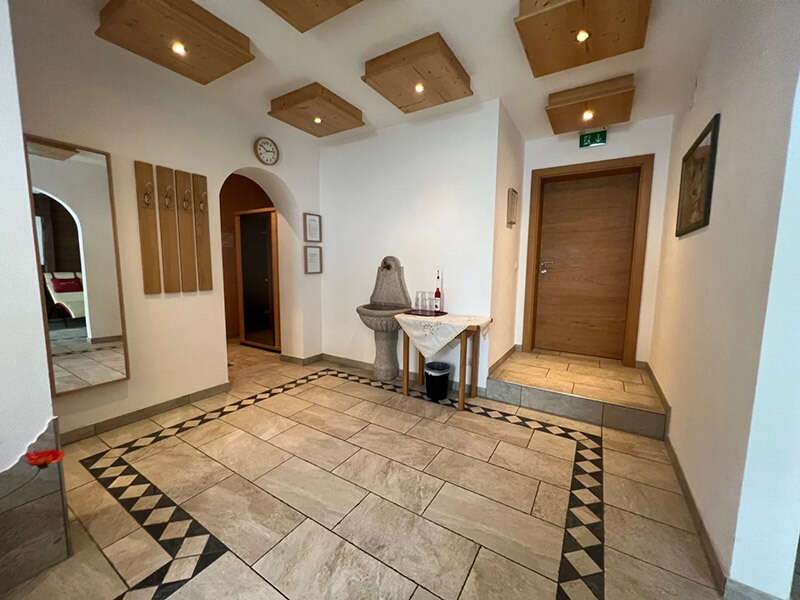  Wellness area with fountain and drinks