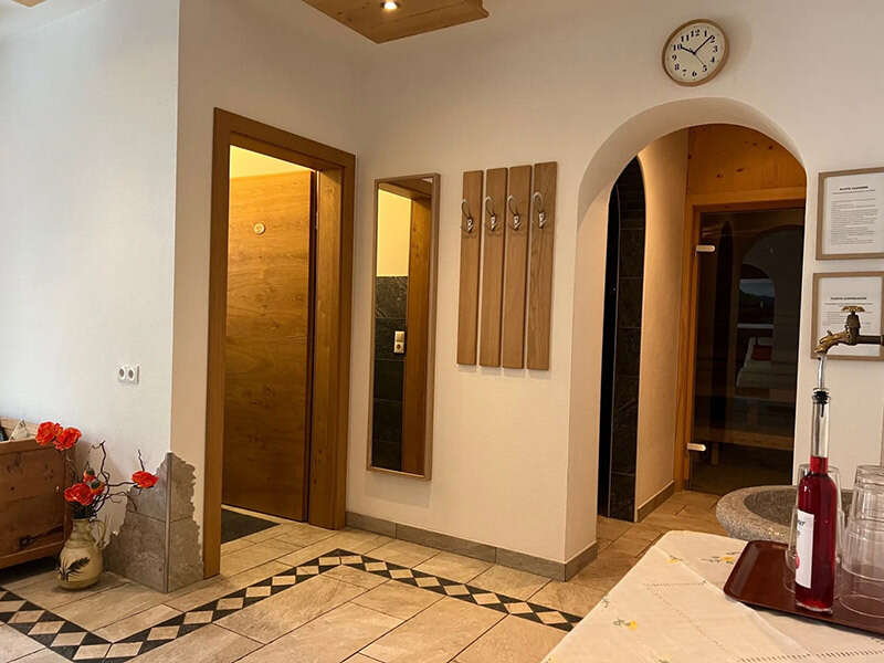 Entrance area of ​​the spa area in the Jenneweinhof