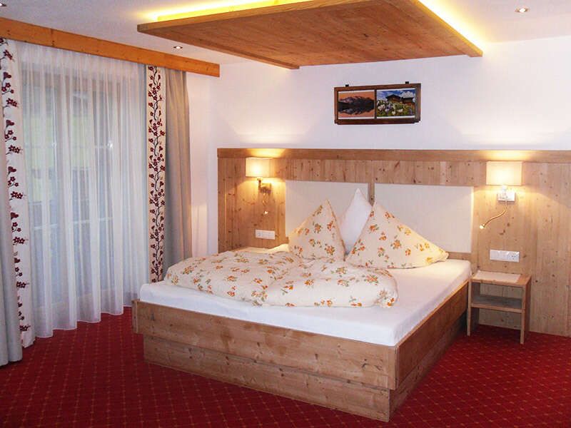 Double room at the Jenneweinhof in Tux