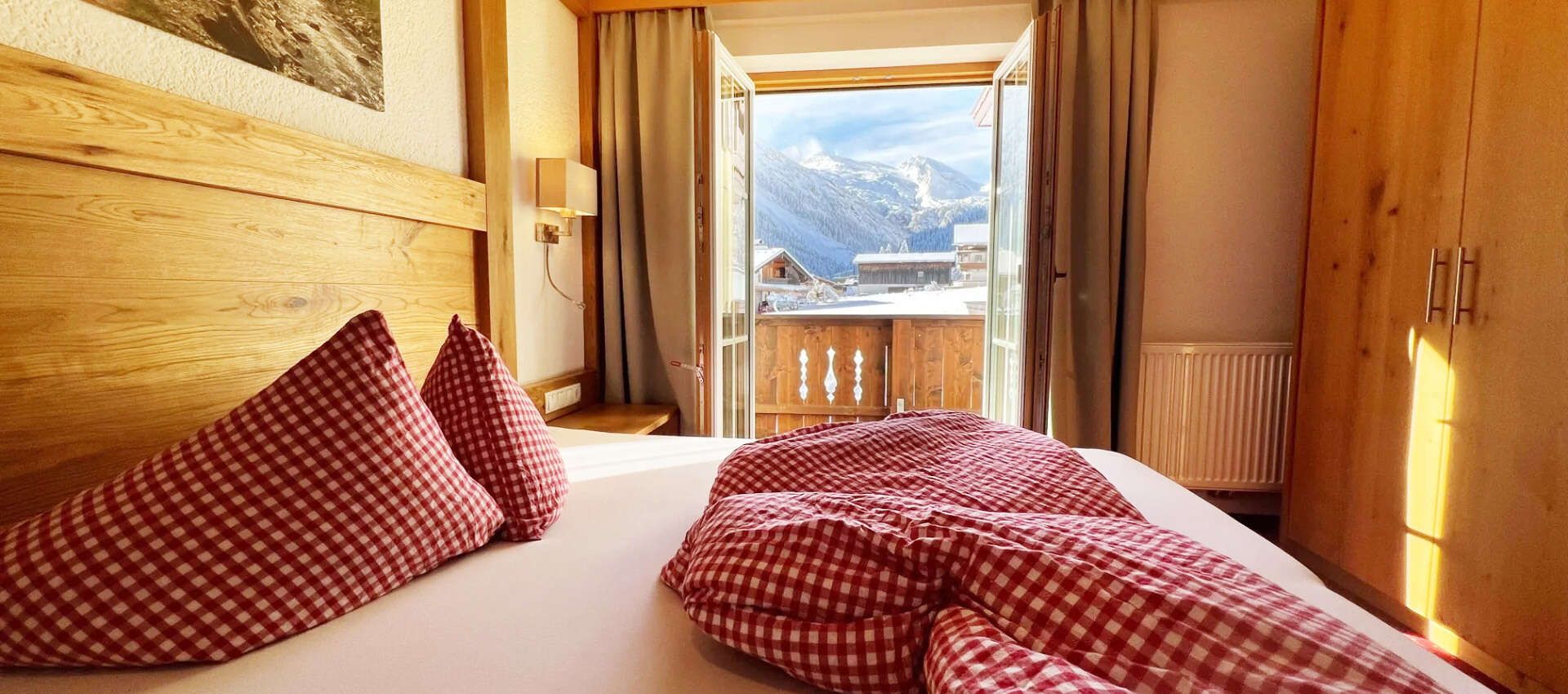 Doppelbettzimmer im Jenneweinhof im Zillertal